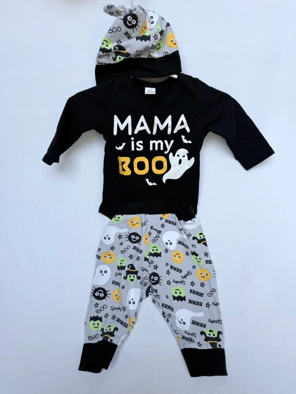 0-3 MTH Mama is My Boo Halloween Baby Outfit - Ghost Print